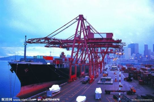 點擊查看詳細信息<br>標題：碼頭 閱讀次數(shù)：3953